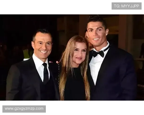 足球场上的美丽与魅力交融喜欢做美容的足球明星们的时尚之路 足球场上的美丽与魅力交融喜欢做美容的足球明星们的时尚之路